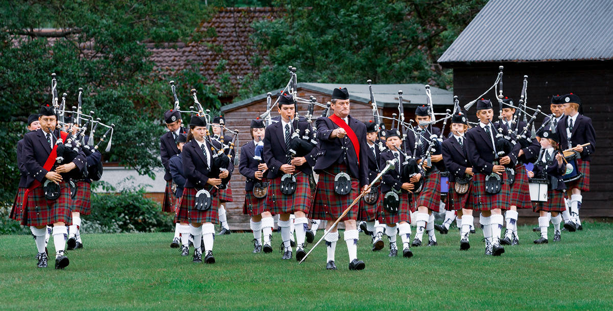 Vale Atholl Pipe Band auf einer Highland Night